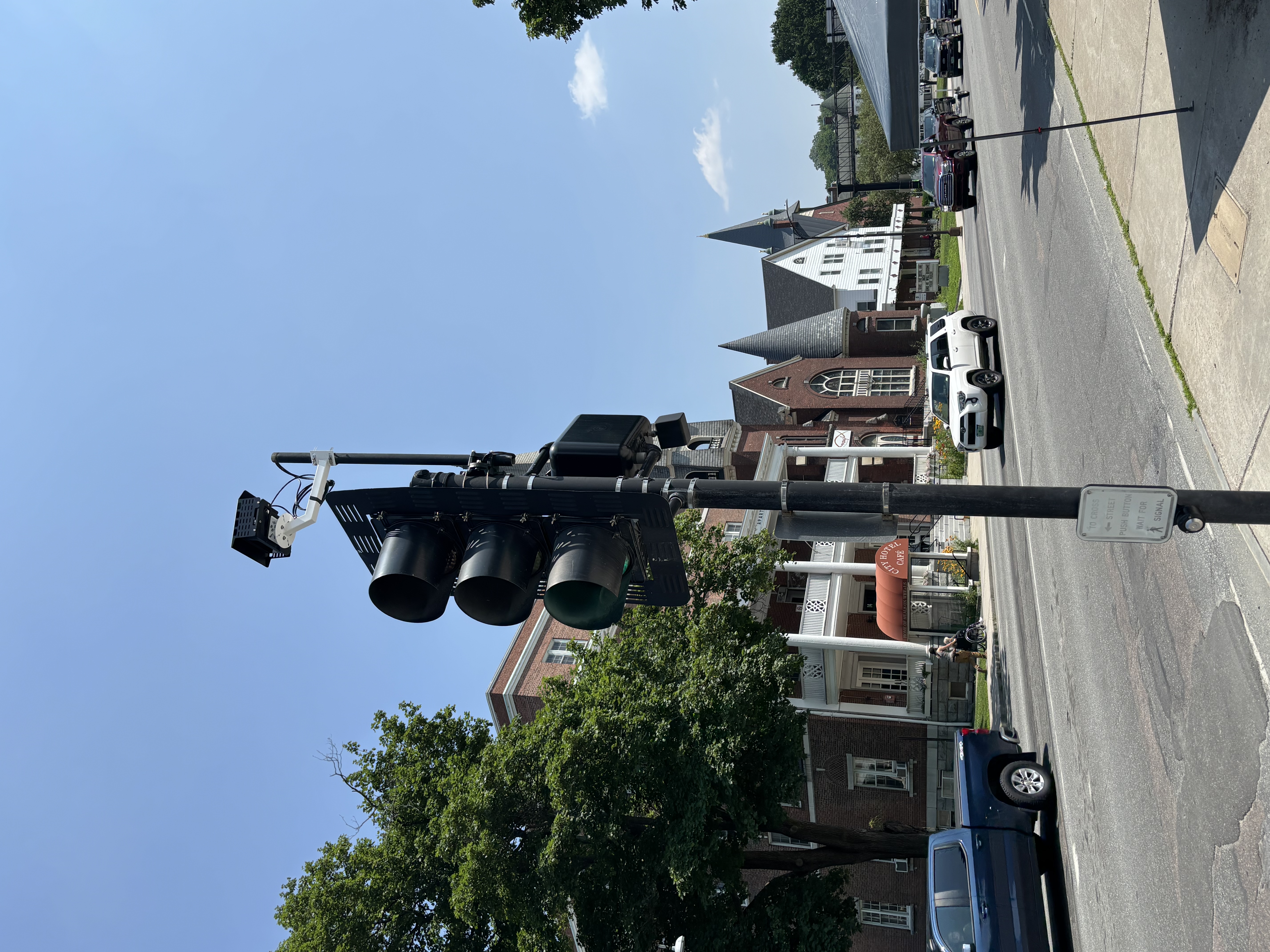 Traffic pole with Seyond Falcon LiDAR sensor installed